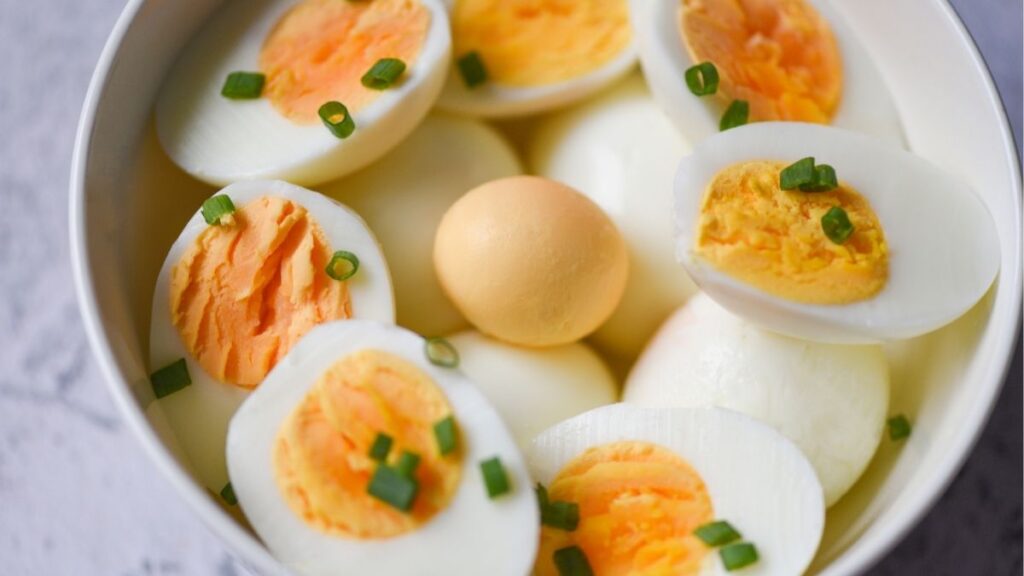 1 quả trứng gà bao nhiêu protein? Bảng quy đổi dễ hiểu 16 Quy trình xác định lượng protein từ trứng gà