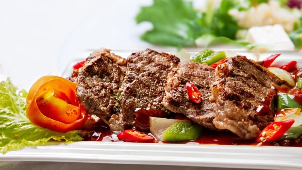 100g Thịt Bò Bao Nhiêu Protein? Cách Tính Khi Sống Và Chín 13 Cách xác định phần thịt bò ăn được để tính protein