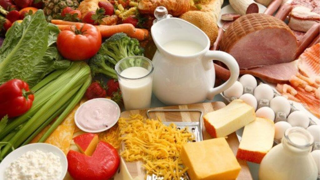 Protein thực vật là gì? chất lượng và cách bổ sung hợp lý 15 So sánh thực phẩm thực vật nguyên bản và chế biến sẵn